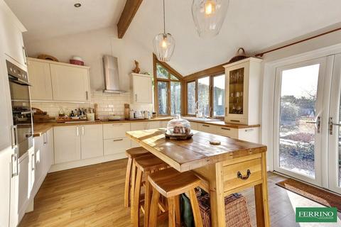 3 bedroom detached house for sale, Meadow Close, Viney Hill, Lydney, Gloucestershire. GL15 4NX