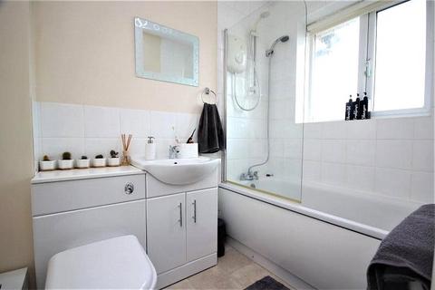 1 bedroom terraced house for sale, Wembley Gardens, Lancing, West Sussex, BN15