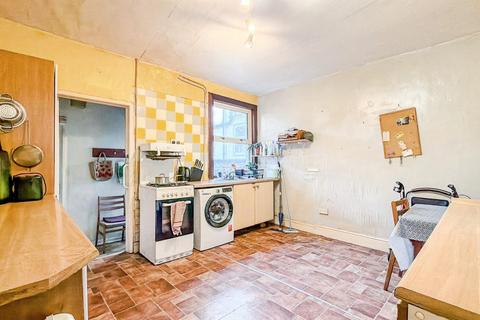 2 bedroom terraced house for sale, Aubrey Road, Bedminster, BS3 3EU