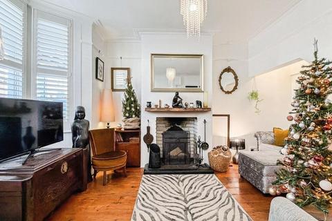 3 bedroom terraced house for sale, Maidstone Street, Victoria Park, BS3 4SW