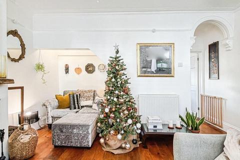 3 bedroom terraced house for sale, Maidstone Street, Victoria Park, BS3 4SW
