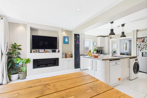 3 bedroom end of terrace house for sale, Edmonton Road, Worthing, BN13