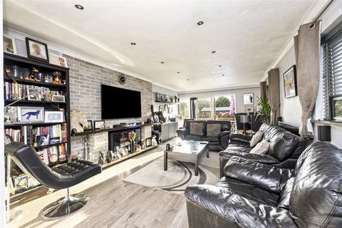 3 bedroom bungalow for sale, Greentrees Crescent, Sompting, Lancing, West Sussex, BN15