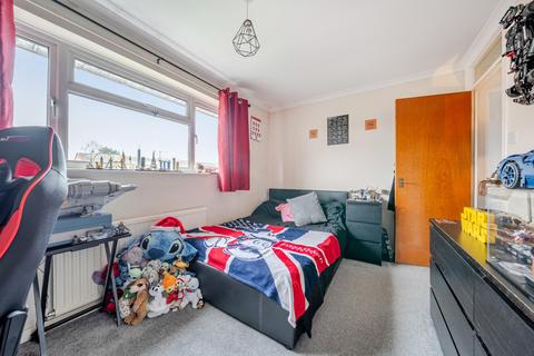 2 bedroom semi-detached house for sale, Heath Way, Horsham, West Sussex