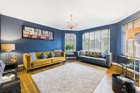 4 bedroom detached house for sale, 6 Shaftesbury Avenue, Goring-by-Sea, Worthing, BN12 4EB
