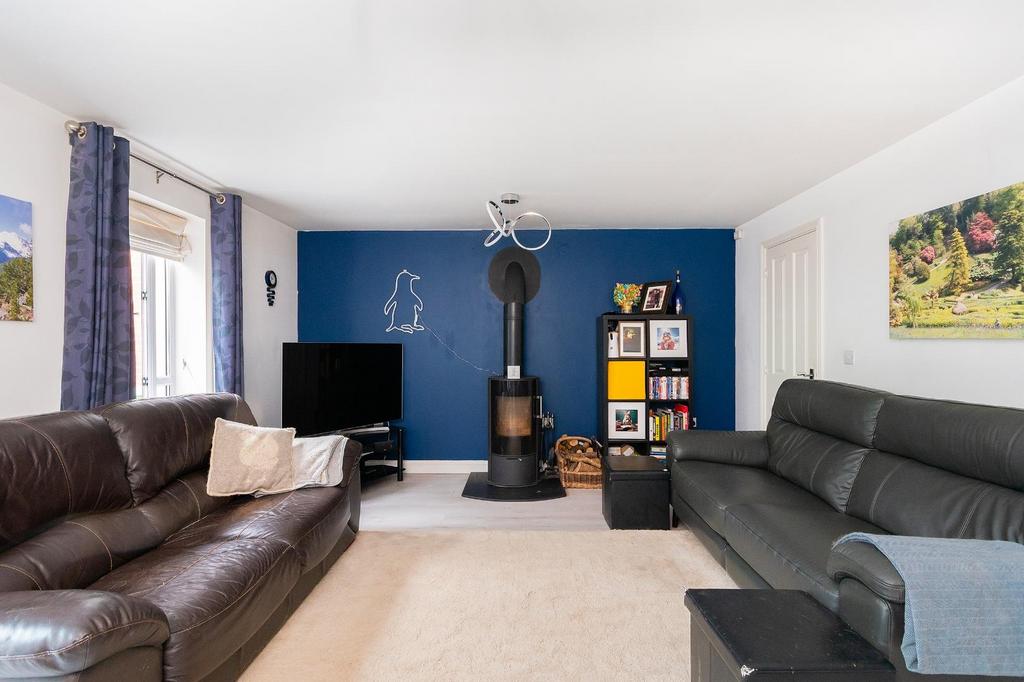 2 G8 CWCV - Living Room C.jpg