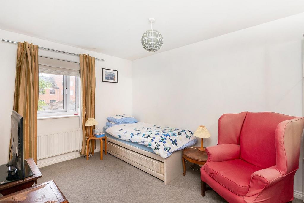 2 G8 CWCV - Bedroom C.jpg