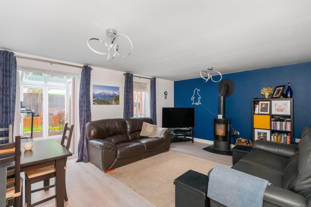 2 G8 CWCV - Living Room D.jpg