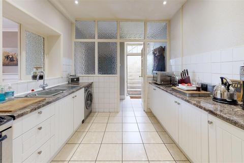 1 bedroom flat for sale, Old Hill, Portland