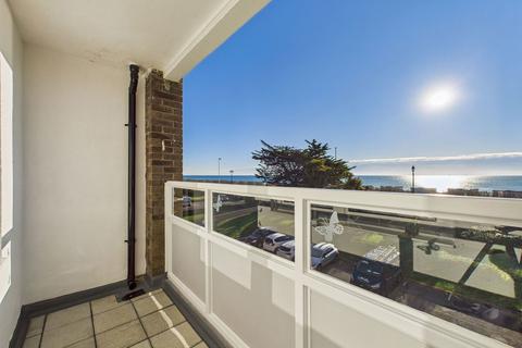 3 bedroom flat for sale, West Parade, Worthing, BN11 3QT