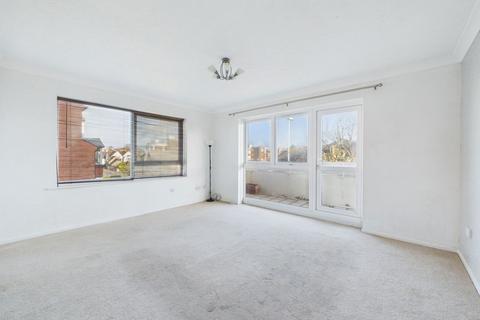 1 bedroom flat for sale, Airedale Court, Heene Road, Worthing, BN11