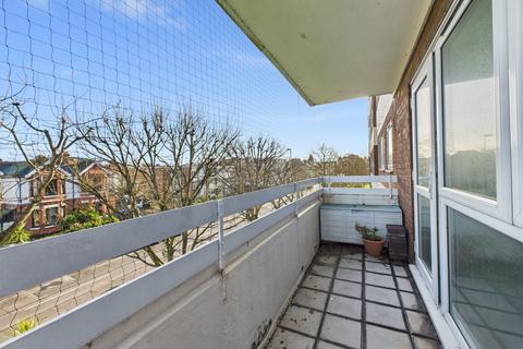 1 bedroom flat for sale, Airedale Court, Heene Road, Worthing, BN11