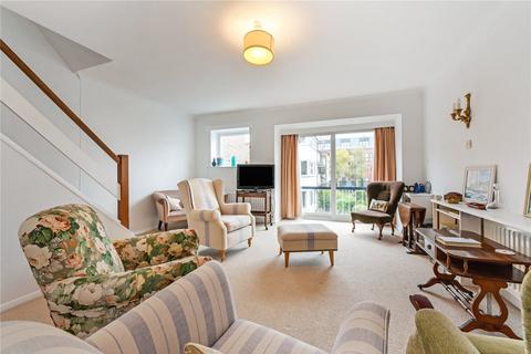 4 bedroom end of terrace house for sale, Tower Street, Chichester, West Sussex, PO19