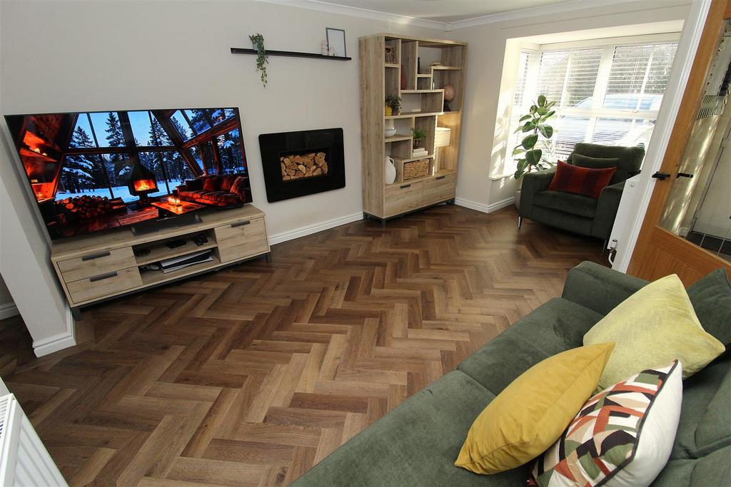 Lounge1.JPG