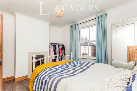 3 bedroom terraced house for sale, Hazelwick Road, Crawley, West Sussex
