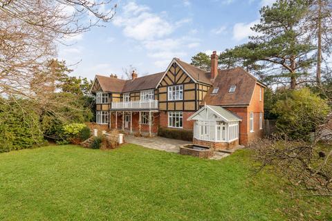 6 bedroom detached house for sale - 154 Forest Road, Tunbridge Wells, TN2