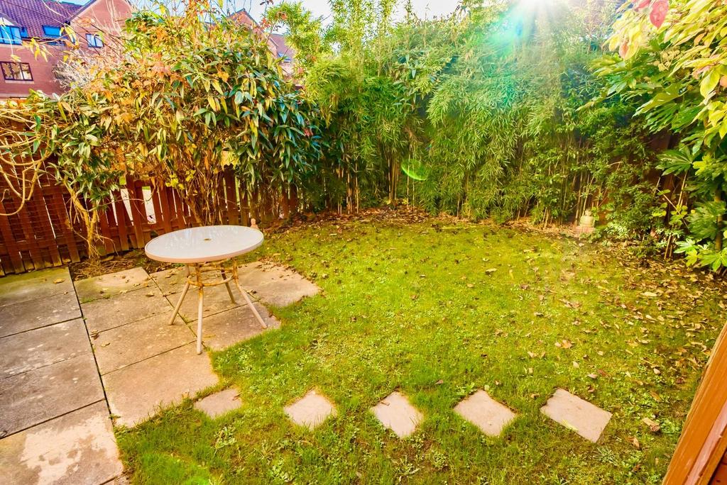 014 Garden2.jpg