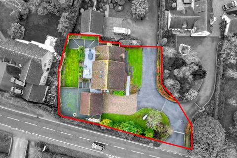 undefined, Hanbury Road, Hanbury, B60