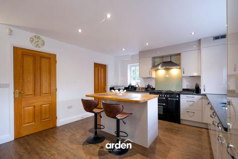 undefined, Hanbury Road, Hanbury, B60