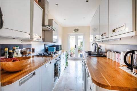 3 bedroom end of terrace house for sale, West End Street, Norwich