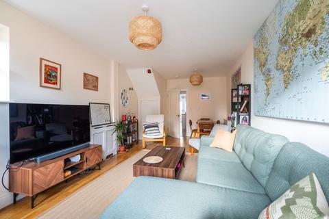 3 bedroom end of terrace house for sale, West End Street, Norwich