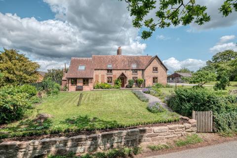 4 bedroom detached house for sale, Copyholt Lane, Stoke Prior, B60