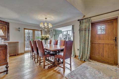 5 bedroom detached house for sale, Saleway, Worcestershire