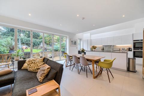 5 bedroom detached house for sale, Davenant Place, London, SE26