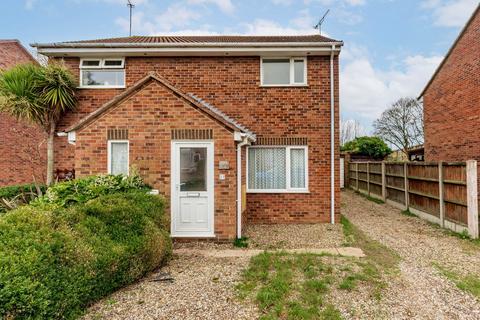 2 bedroom semi-detached house for sale - Ryelands, Hemsby