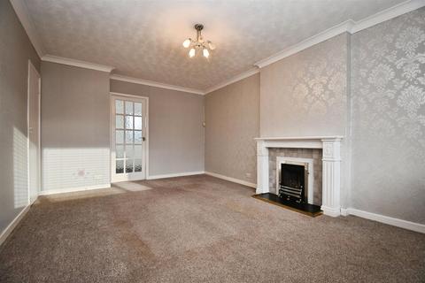 3 bedroom semi-detached house for sale, Nunburnholme Park, Hull
