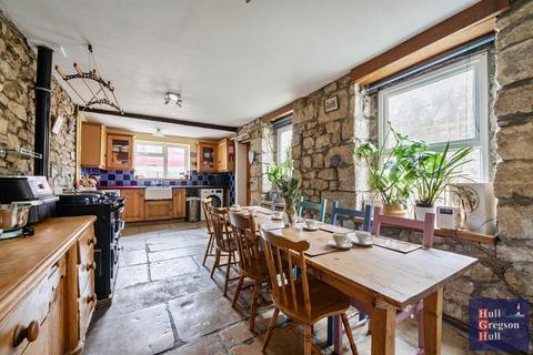 undefined, Albion Crescent, Portland