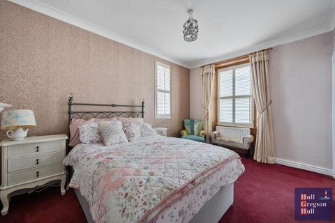 undefined, Albion Crescent, Portland