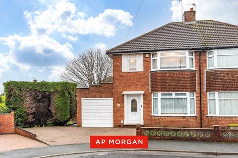 3 bedroom semi-detached house for sale, Cavendish Close, Marlbrook, Bromsgrove, Worcestershire, B60