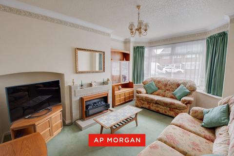 3 bedroom semi-detached house for sale, Cavendish Close, Marlbrook, Bromsgrove, Worcestershire, B60