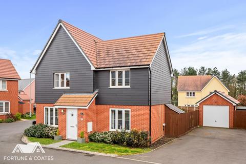 4 bedroom detached house for sale, Wattle Road, Harlow