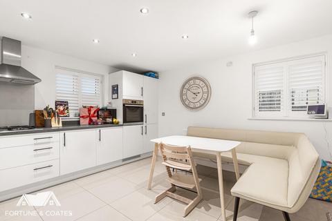4 bedroom detached house for sale, Wattle Road, Harlow