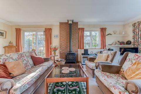 4 bedroom detached bungalow for sale, Lower Street, Diss IP22
