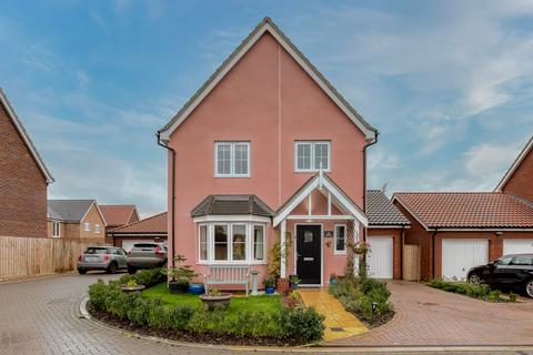 3 bedroom detached house for sale, Barley Birch Drive, Diss IP22