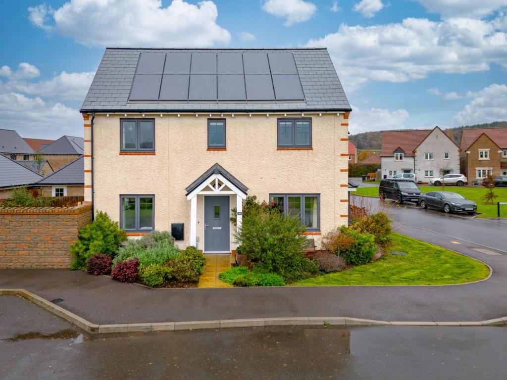 59 Whiting Way, Wrington BS40 5 AS drone 2.jpeg