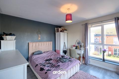 3 bedroom semi-detached house for sale, Blakeney Drive, Bromsgrove, B61