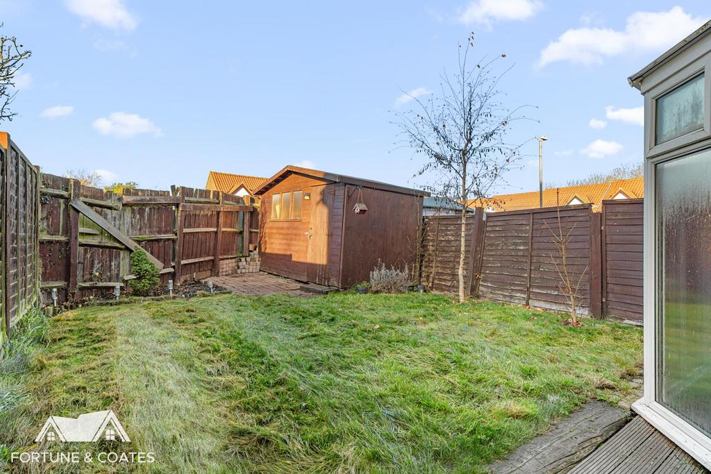 St Andrews Meadow 8.jpg