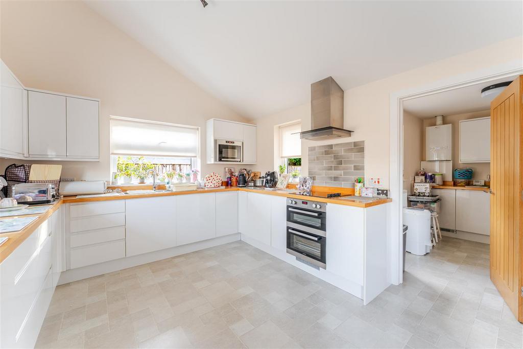 1 A Elm Close Yatton BS49 4 EL 46.jpg