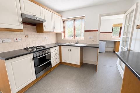 4 bedroom detached house for sale, Astwood Drive, Flitwick