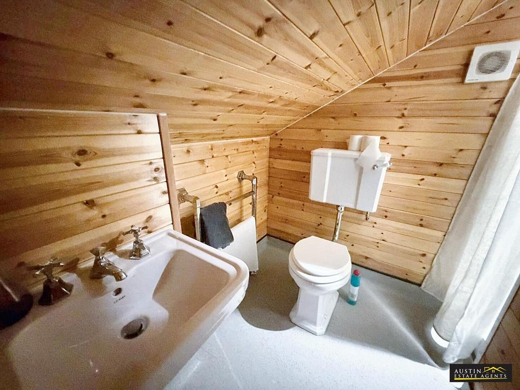 Second Floor Shower Room