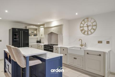 5 bedroom detached house for sale, Alcester Road, Burcot, B60