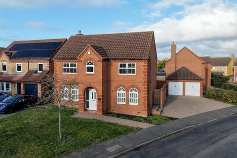 4 bedroom detached house for sale, Woodside Way, St. Ives, Cambridgeshire, PE27