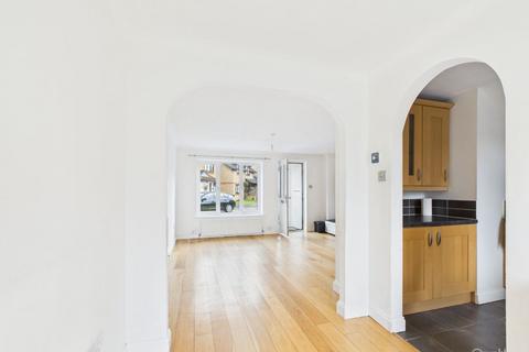 3 bedroom terraced house to rent, Lomond Gardens, South Croydon