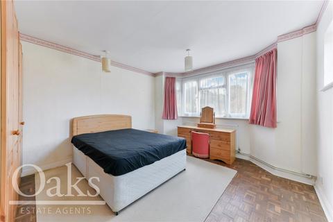 2 bedroom bungalow for sale, Ashburton Road, Addiscombe