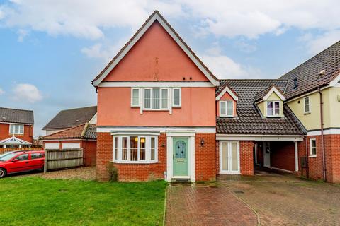 4 bedroom link detached house for sale, Blackthorn Close, Diss IP22