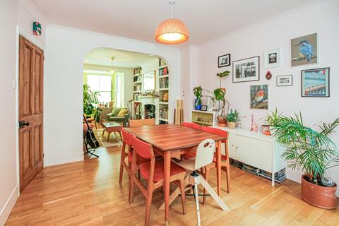 2 bedroom terraced house for sale, South Street, Leighton Buzzard